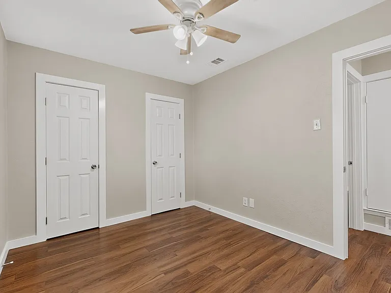 1717 Japonica Ln — Photo 26