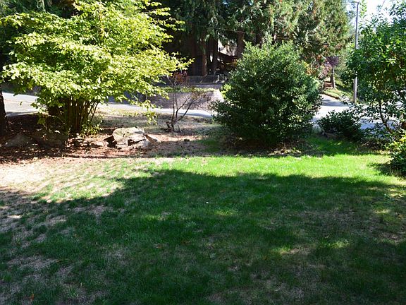 5th image of 10537 17th Ave NE