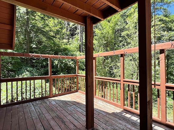 2nd image of 750 Vitzthum Gulch Rd