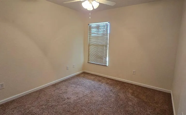4085 SW 49th Ave — Photo 10