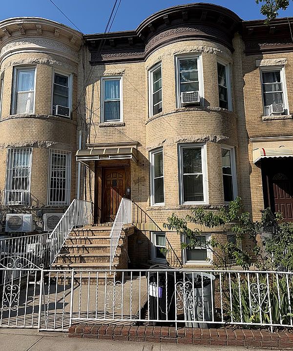 1st image of 1263 Bay Ridge Pkwy