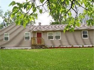 14814 White Ave, Grandview, MO 64030