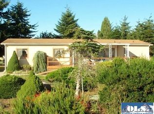 1571 Marine Dr, Sequim, WA 98382