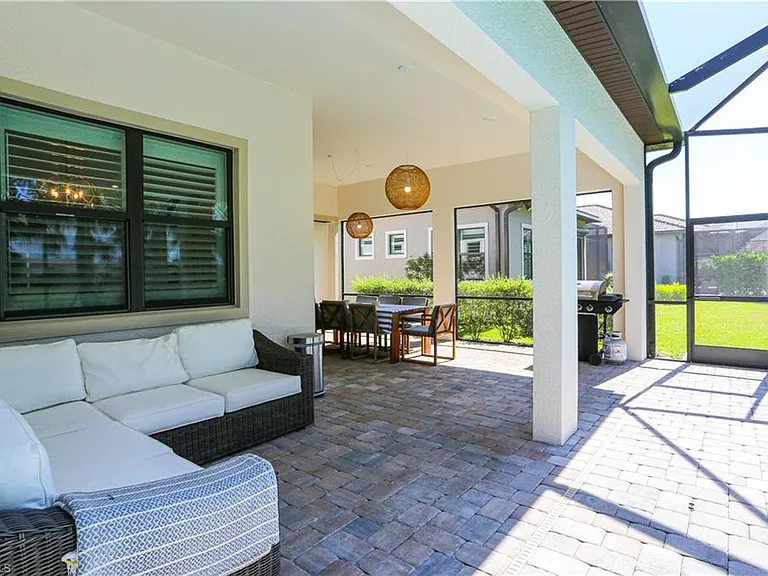 9716 Everglades Dr — Photo 45