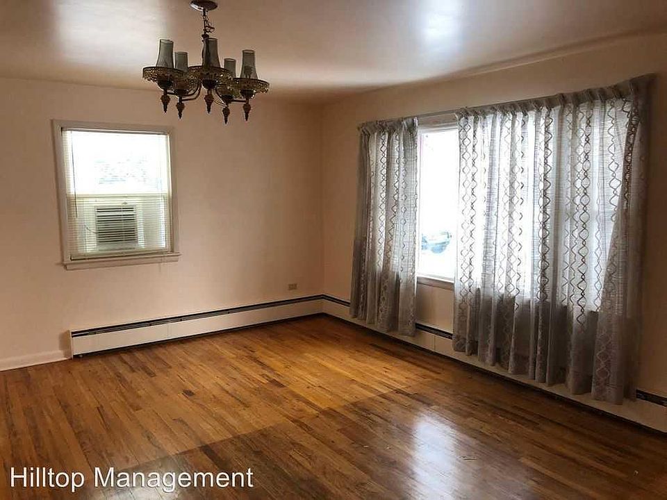 1st image of 1119 E Park Ave