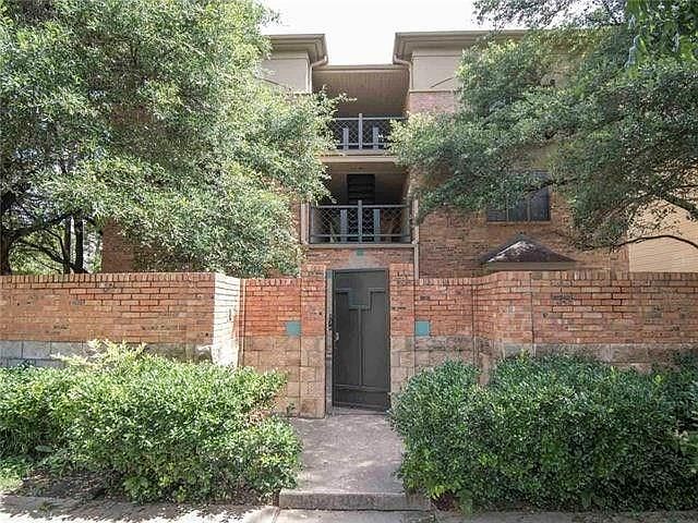 1st image of 2217 San Gabriel St APT 301