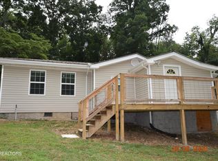 2109 Hammerhill Rd, Athens, TN 37303