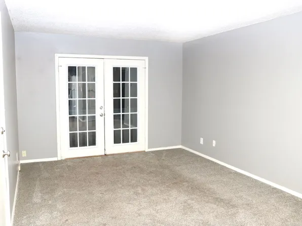 8201 Spring Valley Rd (CM), 8201 Spring Valley Rd #6B, Belton, MO 64012