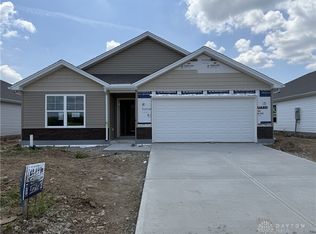 212 Lightfoot Ct, New Carlisle, OH