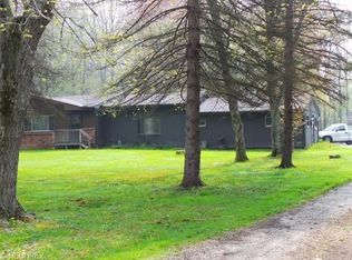 6925 Schoepf Dr, Northfield, OH 44067
