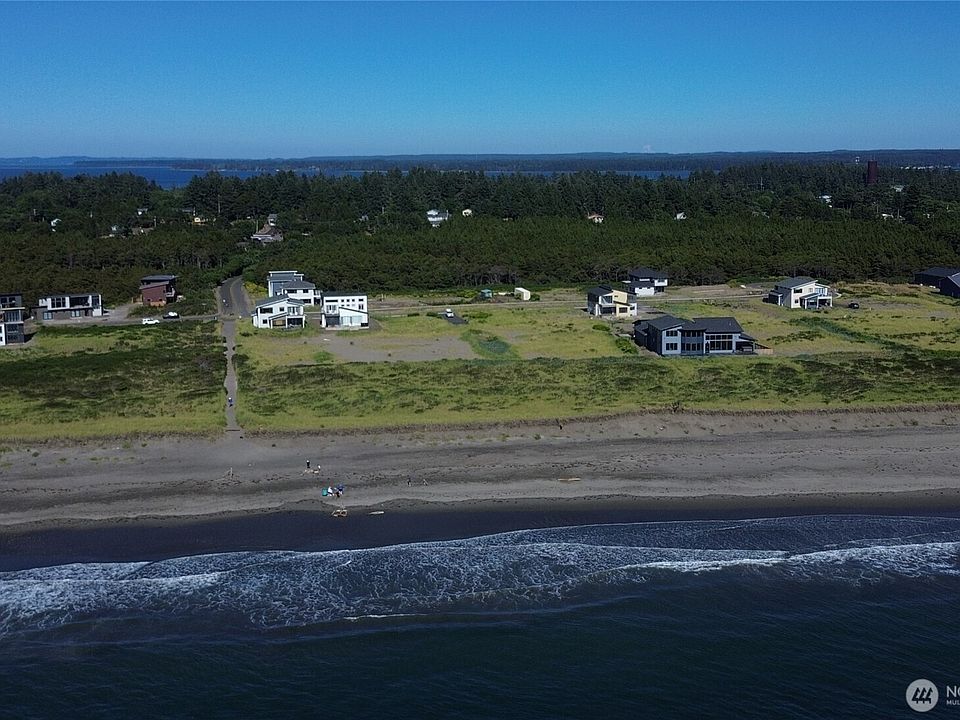 1st image of 1501 Beach Glass Lane