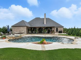 117 Running Bear Trl, Decatur, TX 76234