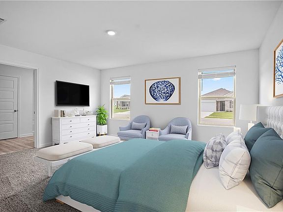 4th image of 60831 Roe Dr
