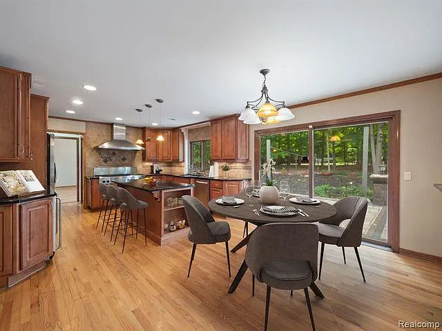 27197 Hampstead Blvd — Photo 11