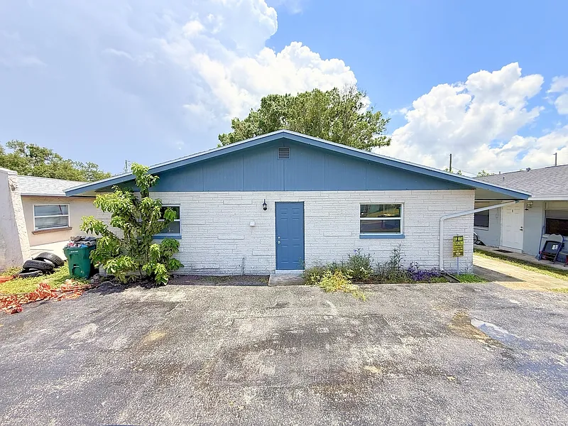 2 bed, 1.0 bath, 777 sqft, $1,195 — Photo 4
