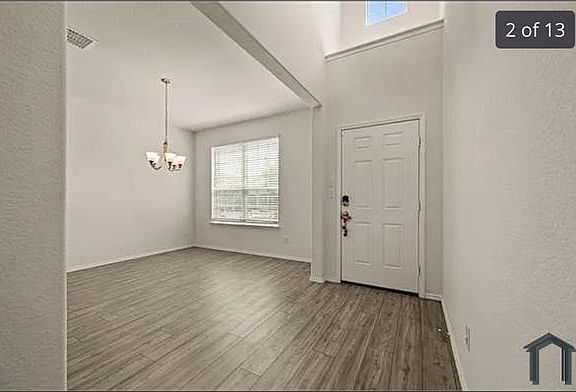 4th image of 2460 Opaline Dr