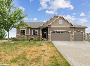 4600 144th St, Urbandale, IA 50323