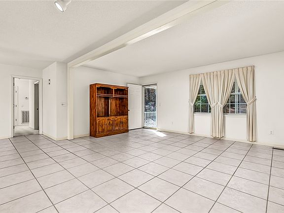 5th image of 873 Lee Road 132