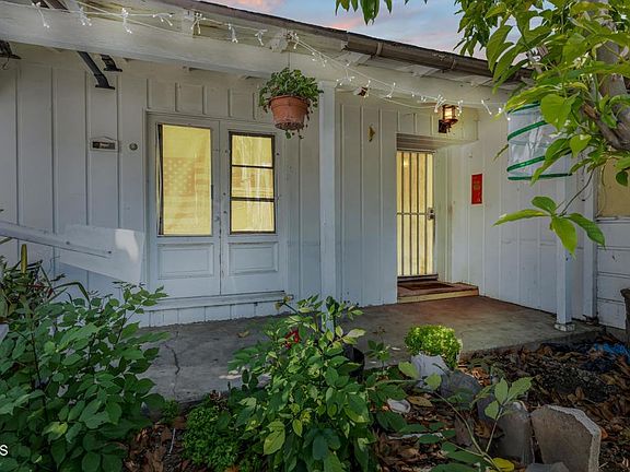 3rd image of 370 Giano Ave