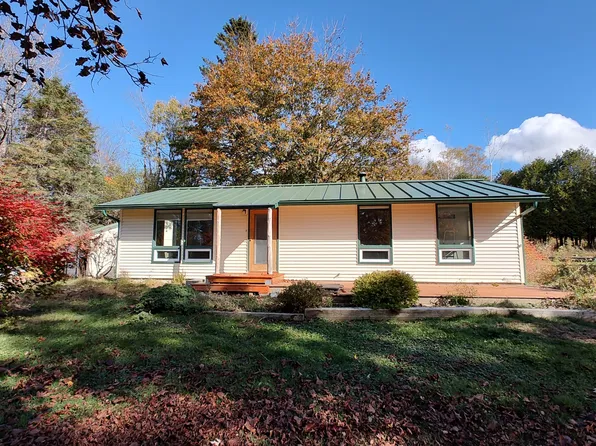 4 Cedar Street, Bucksport, ME 04416