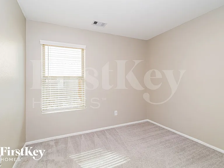 4122 Saw Mill Peak Ln — Photo 12