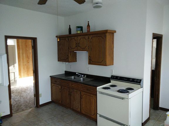2nd image of 2329 S Crysler Ave APT 2
