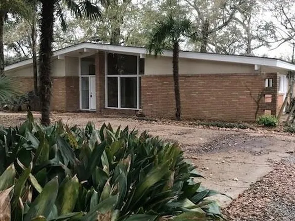 611 Beverly Dr, Lafayette, LA 70503