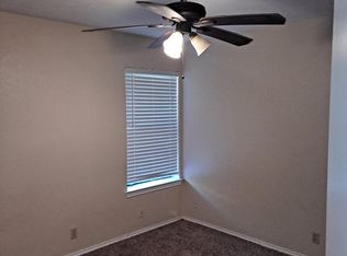 2220 W Hickory St APT 107, Denton, TX 76201