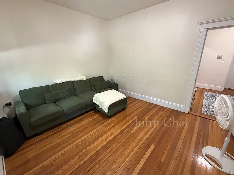 9 Egremont Rd #3 — Photo 7