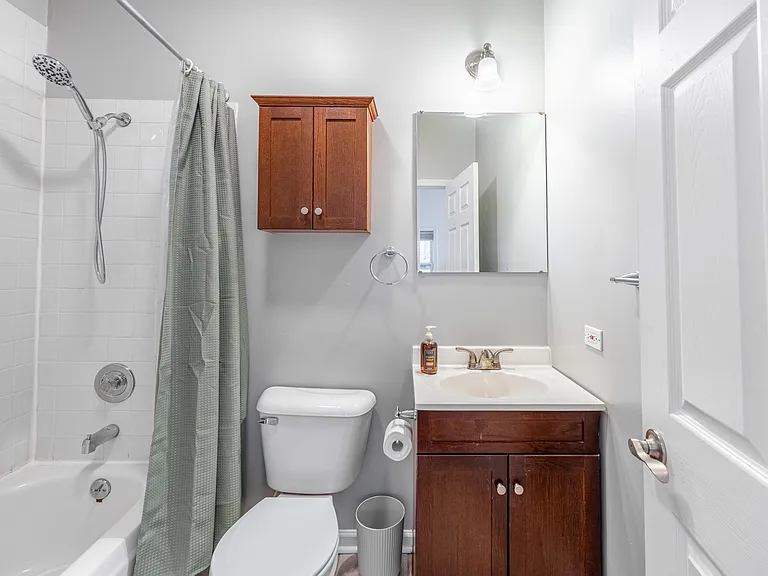 1247 W Ohio St #1 — Photo 19