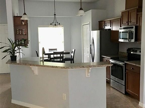 5th image of 13643 NW 157th Pl