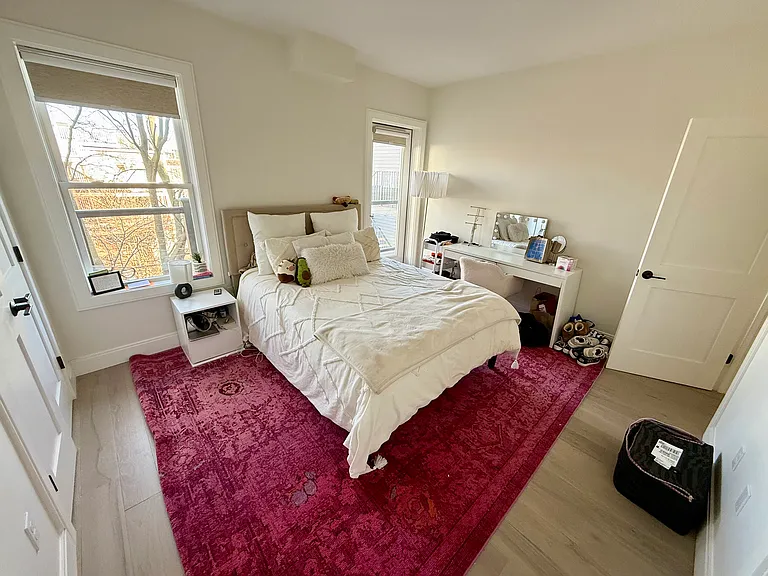 120 Emerson St #2 — Photo 5
