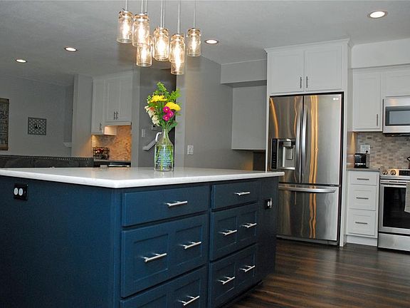 Kitchen Island