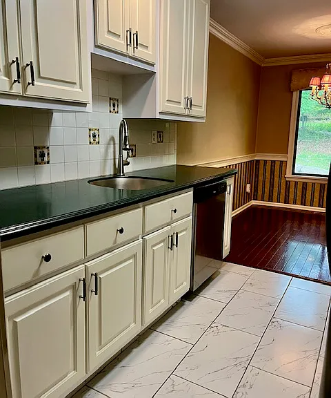 151 Indian Hollow Ct #151 — Photo 15