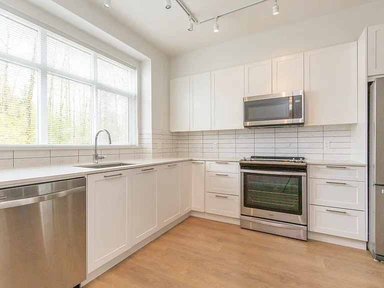 18530 Laurensen Pl #2305 — Photo 17