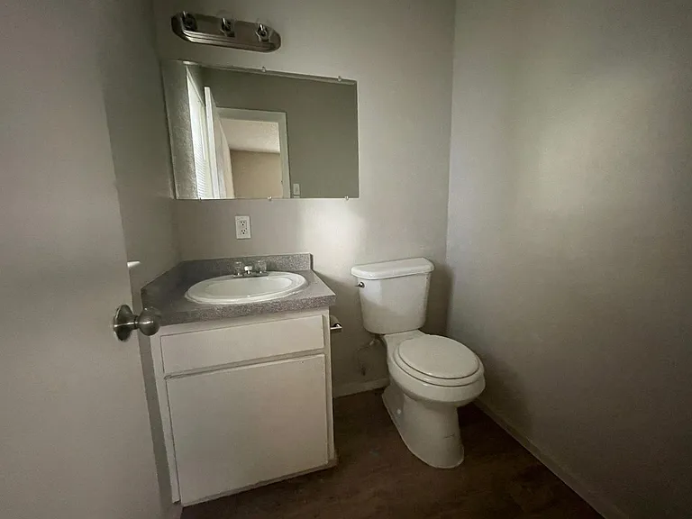 6840 Margaret Dr — Photo 12