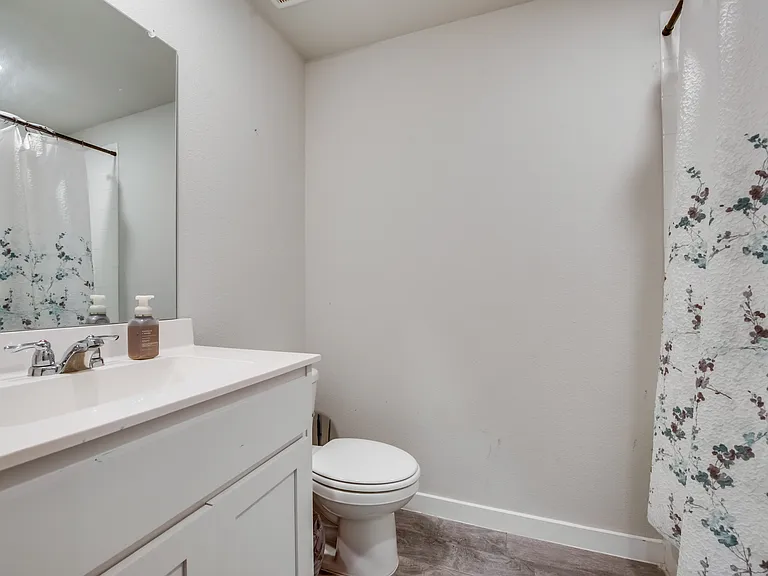 1508 Forest Park Dr — Photo 16