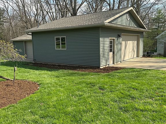 2nd image of 2772 Oil City Rd