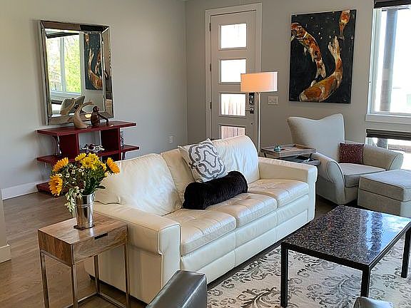 Living Room/Front Entrance