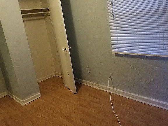 4th image of 1736 W 26th St