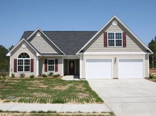 1649 Kershaw Loop, Fayetteville, NC 28314