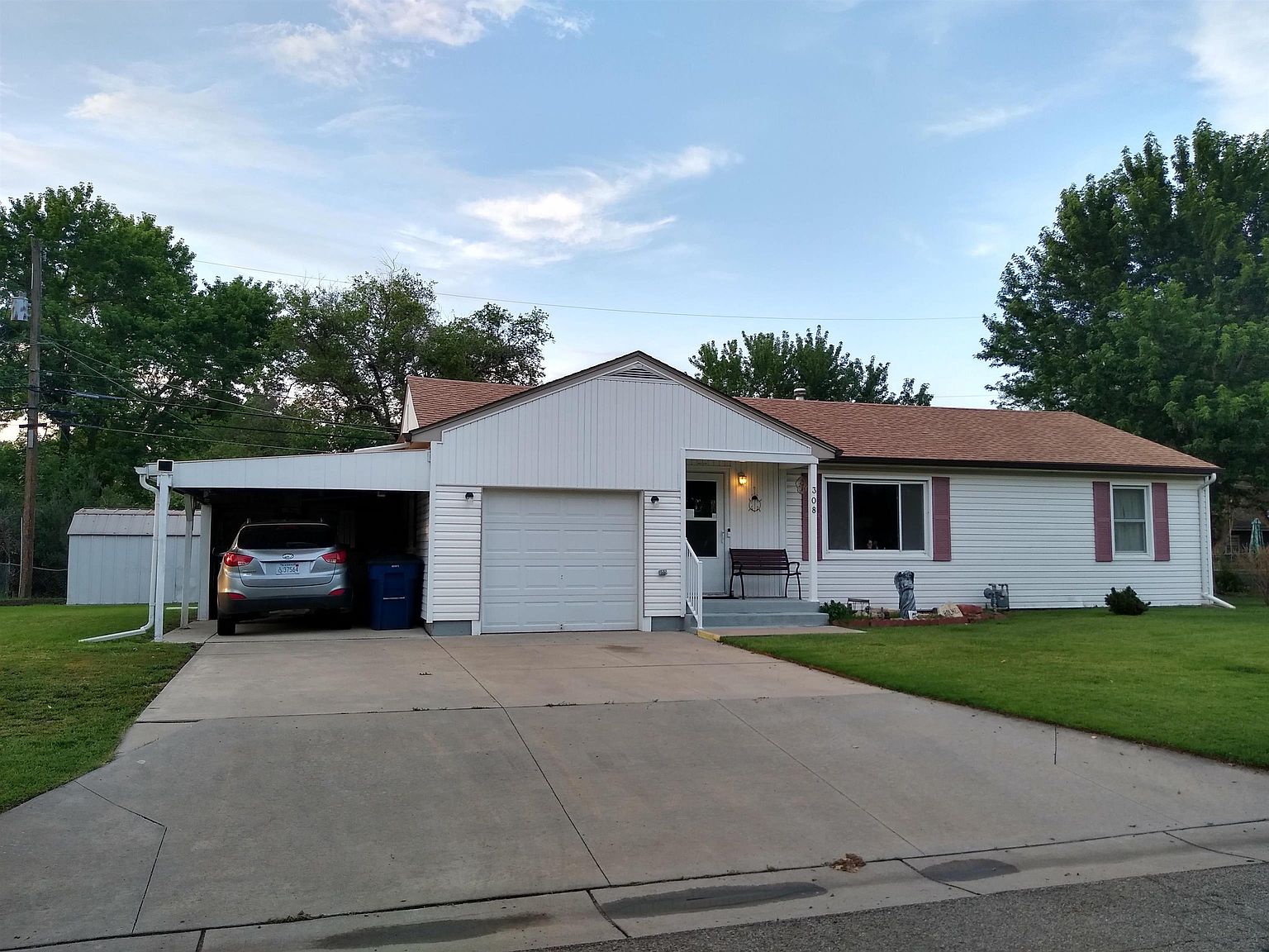308 SE 11th St, Newton, KS 67114 Zillow