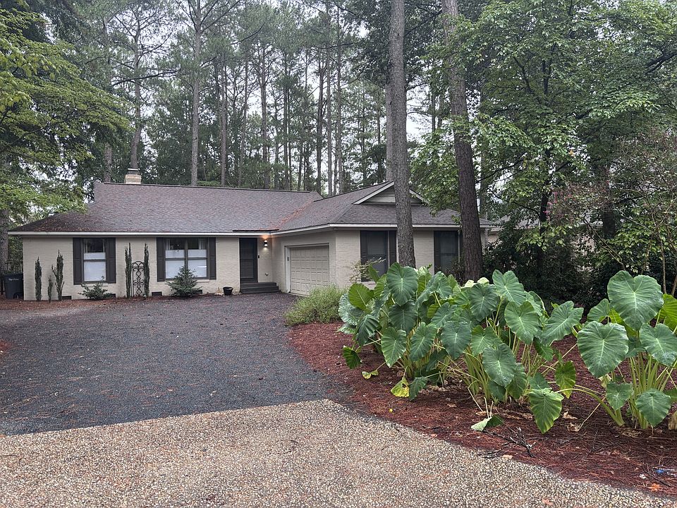 1st image of 65 Pinyon Cir