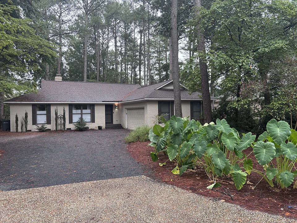 65 Pinyon Cir