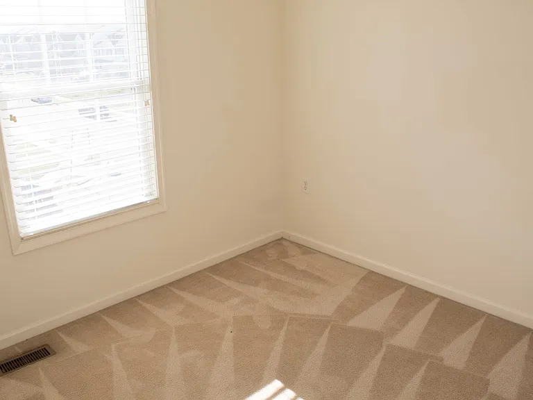 480 Thumper Dr #1 — Photo 18