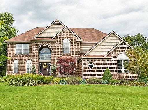 2nd image of 2867 Sand Hill Dr