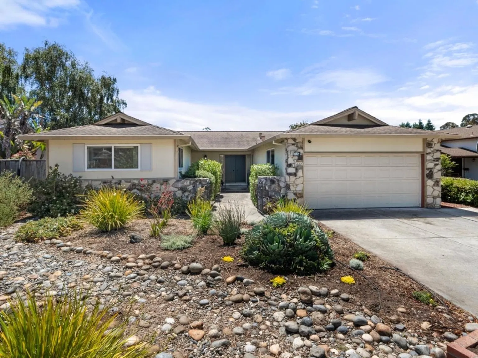 7 bed, 1620 sqft, $1,650 — Photo 1