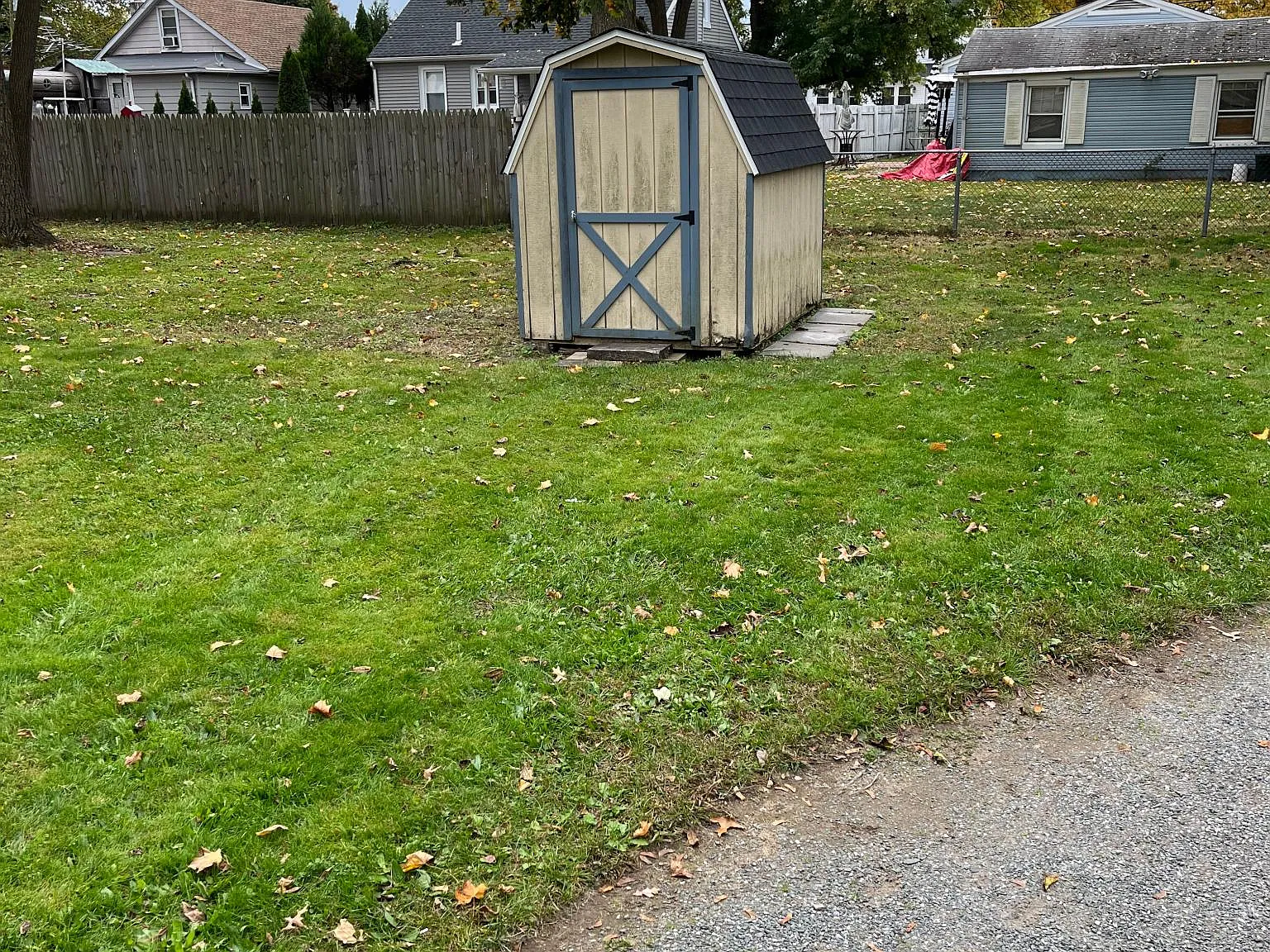 3 bed, 1.5 bath, 1568 sqft, $2,300 — Photo 4