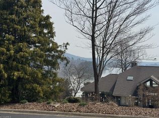 441 Glenbrook Spg, New London, NC 28127