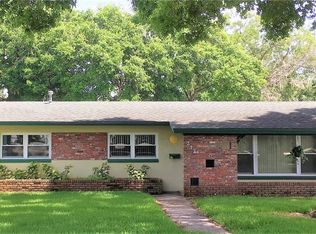 212 S Moss St, Leesburg, FL 34748